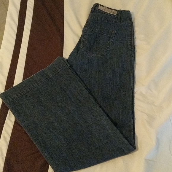 Worn Denim - Worn brand jeans